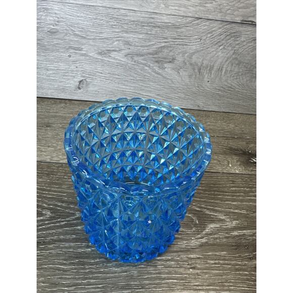 Vintage EAPG Central Glass company 7.75”Diamond Pattern Candy Jar With Lid - Picture 10 of 10